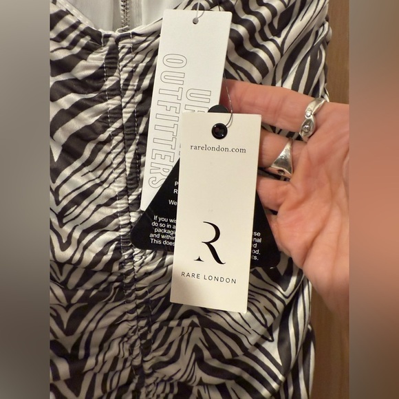 Urban Outfitters Stylish Zebra Print Ruched Column Dress - Picture 6 of 9